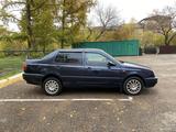 Volkswagen Vento 1993 года за 1 340 000 тг. в Петропавловск – фото 5