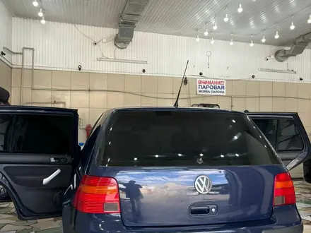 Volkswagen Golf 1999 года за 2 500 000 тг. в Тараз