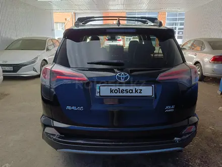 Toyota RAV4 2018 года за 8 720 100 тг. в Алматы – фото 5
