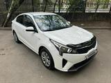 Kia Rio 2021 года за 8 200 000 тг. в Алматы – фото 2