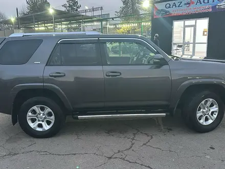 Toyota 4Runner 2017 года за 17 900 000 тг. в Алматы – фото 5