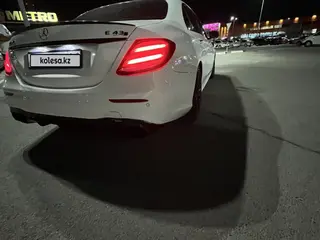 Mercedes-Benz E 43 AMG