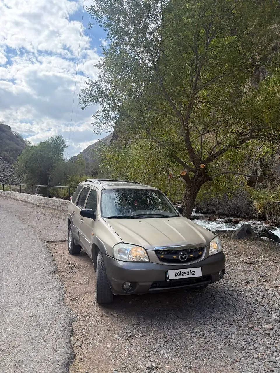 Mazda Tribute, 2003