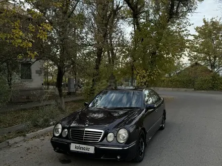 Mercedes-Benz E 430 1999 года за 5 650 000 тг. в Шымкент