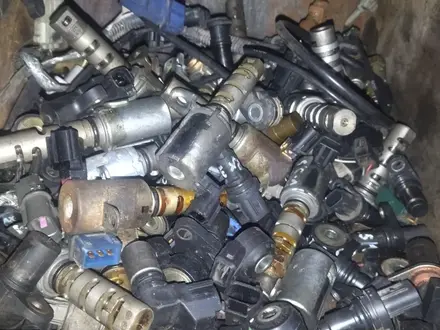 Контрактные запчасти двигателя и коробки на разные марки машин. в Алматы – фото 15