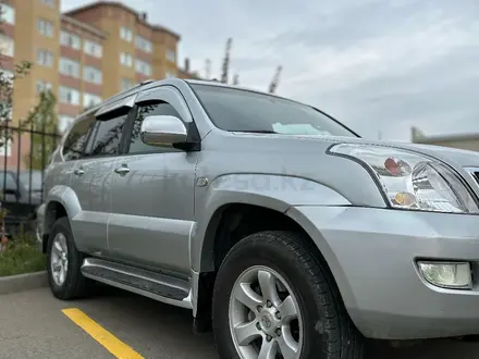 Toyota Land Cruiser Prado 2007 года за 9 500 000 тг. в Актобе – фото 2