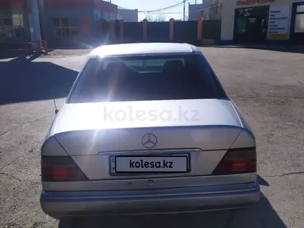 Mercedes-Benz E 280 1994 годаүшін2 000 000 тг. в Кызылорда – фото 2