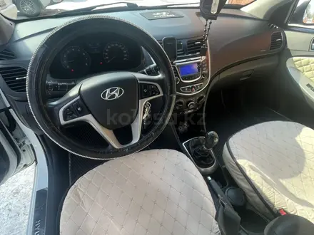 Hyundai Accent 2014 года за 4 500 000 тг. в Усть-Каменогорск – фото 11