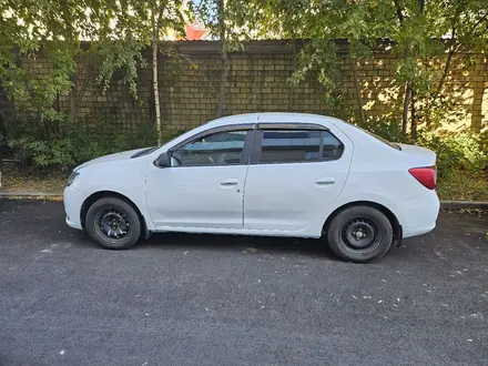 Renault Logan 2015 года за 2 990 000 тг. в Астана – фото 2