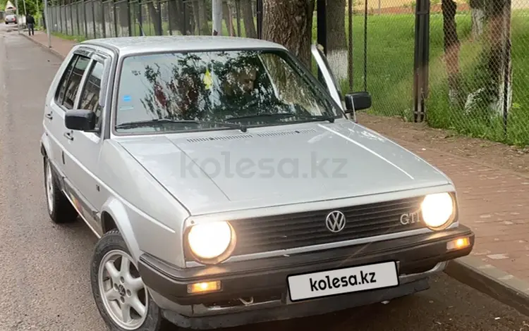 Volkswagen Golf 1990 годаүшін1 300 000 тг. в Алматы