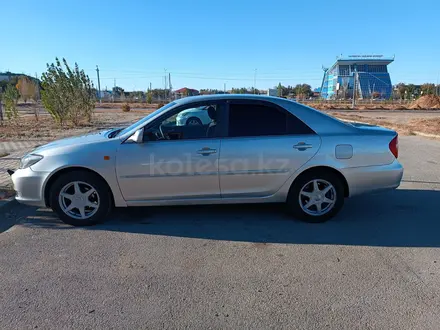 Toyota Camry 2003 года за 3 100 000 тг. в Актобе – фото 3