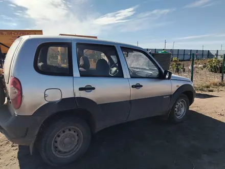 Chevrolet Niva 2013 года за 3 200 000 тг. в Есиль – фото 7