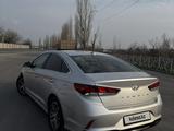 Hyundai Sonata 2019 года за 6 500 000 тг. в Шымкент – фото 5