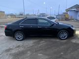 Toyota Camry 2014 года за 12 300 000 тг. в Атырау – фото 3