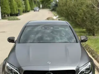 Mercedes-Benz C 63 AMG