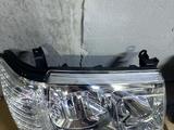 Передний фары TOYOTA LAND CRUISER 100 за 60 000 тг. в Алматы – фото 5