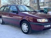 Volkswagen Passat 1996 годаүшін2 700 000 тг. в Семей