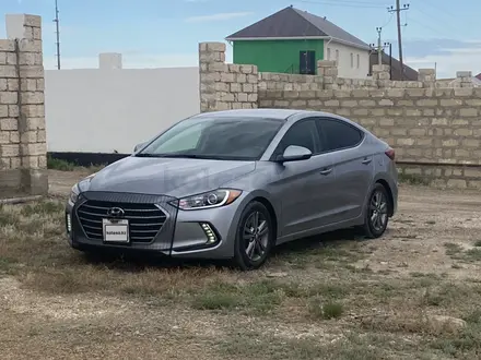 Hyundai Elantra 2017 года за 4 700 000 тг. в Актау
