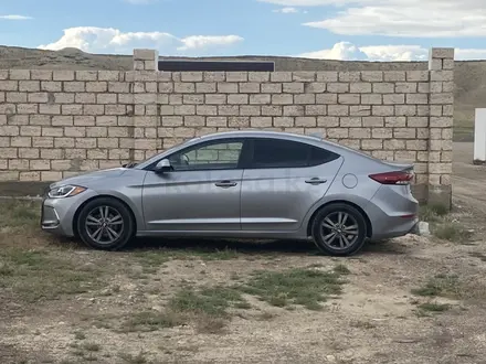 Hyundai Elantra 2017 года за 4 700 000 тг. в Актау – фото 3