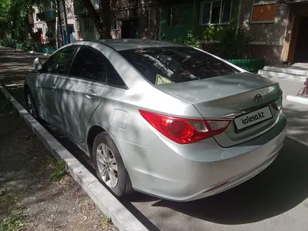 Hyundai Sonata 2011 года за 5 200 000 тг. в Караганда – фото 6