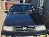 Volkswagen Vento 1993 года за 1 000 000 тг. в Караганда