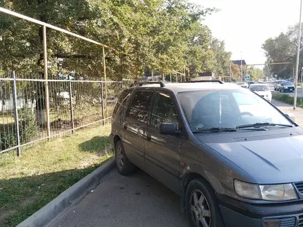 Mitsubishi Space Wagon 1999 года за 2 500 000 тг. в Алматы