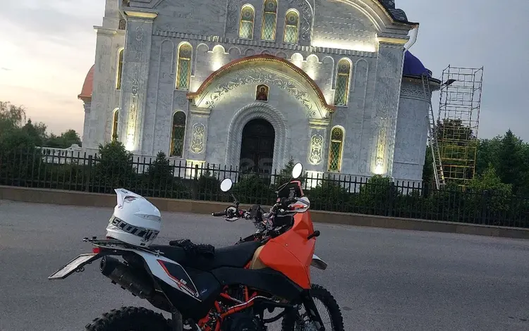 KTM  690 Enduro R 2017 годаүшін4 000 000 тг. в Алматы