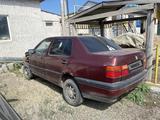 Volkswagen Vento 1996 года за 550 000 тг. в Актобе