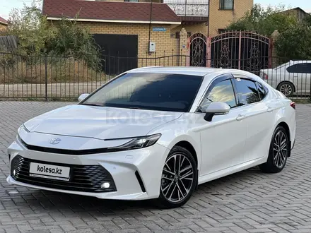 Toyota Camry 2024 года за 18 000 000 тг. в Семей