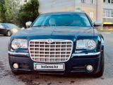 Chrysler 300C 2006 годаfor5 000 000 тг. в Астана