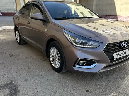 Hyundai Accent 2019 года за 6 300 000 тг. в Павлодар – фото 2