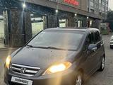 Honda FR-V 2005 годаfor4 400 000 тг. в Усть-Каменогорск – фото 2