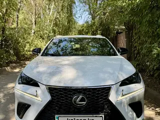 Lexus NX 300