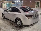 Chevrolet Cruze 2010 года за 2 600 000 тг. в Астана – фото 4