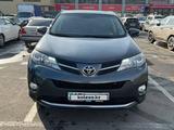 Toyota RAV4 2015 годаfor13 300 000 тг. в Алматы