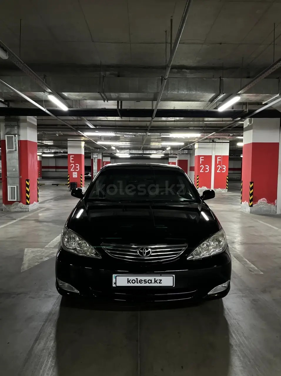 Toyota Camry, 2004