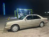 Mercedes-Benz E 230 1997 годаfor3 000 000 тг. в Алматы – фото 3