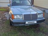 Mercedes-Benz E 200 1990 года за 1 900 000 тг. в Петропавловск – фото 3