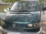 Volkswagen Multivan 1996 годаүшін4 700 000 тг. в Караганда
