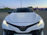 Toyota Camry 2019 года за 13 100 000 тг. в Алматы