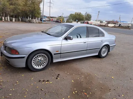 BMW 520 1996 года за 2 400 000 тг. в Тараз