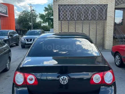 Volkswagen Passat 2007 года за 1 500 000 тг. в Костанай – фото 5