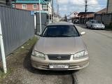 Toyota Camry 2000 годаүшін4 100 000 тг. в Алматы – фото 4