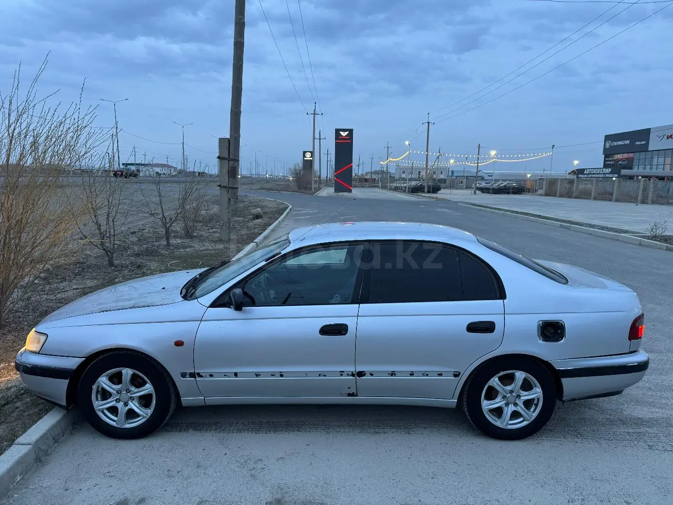Toyota Carina E, 1996