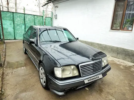 Mercedes-Benz E 220 1992 года за 1 200 000 тг. в Сарыагаш