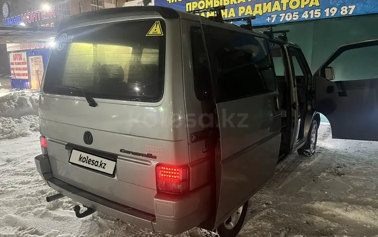 Volkswagen Caravelle 1992 годаfor3 700 000 тг. в Астана