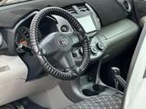 Toyota RAV4 2007 года за 7 500 000 тг. в Атырау – фото 4