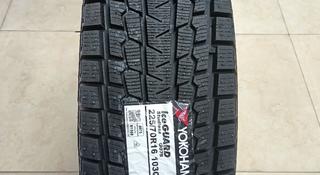 Зимние 225/70R16 YOKOHAMA G075. за 60 700 тг. в Алматы