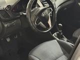 Hyundai Accent 2014 годаfor2 580 000 тг. в Петропавловск – фото 4