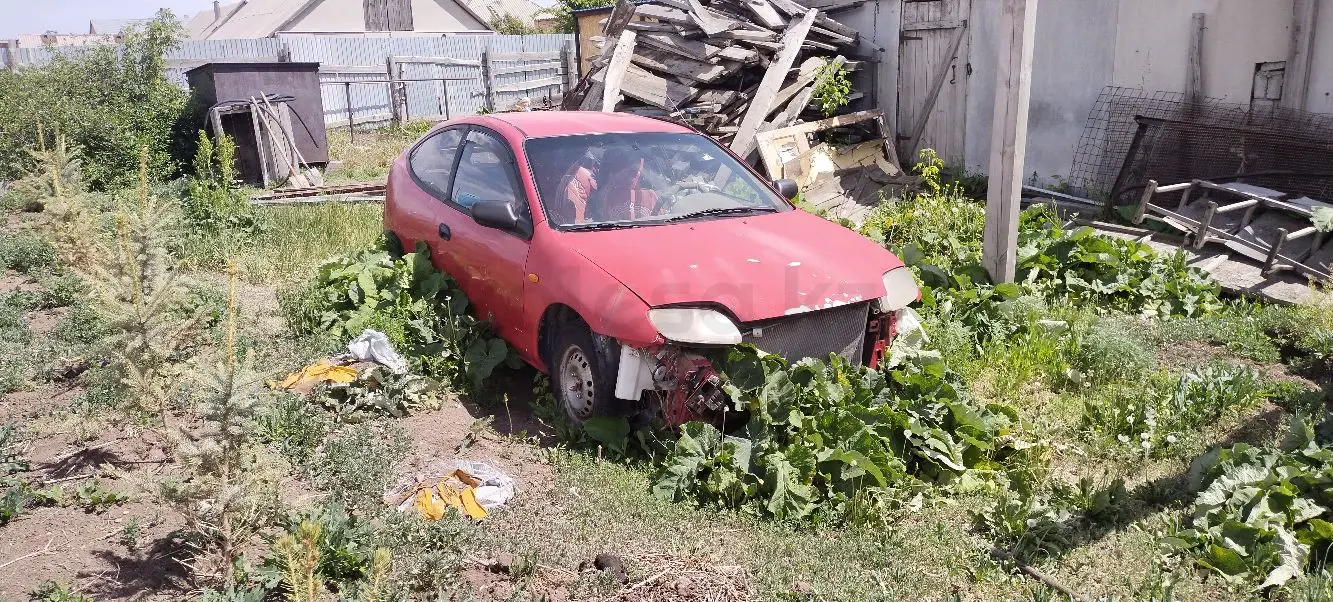 Mazda 323, 1994